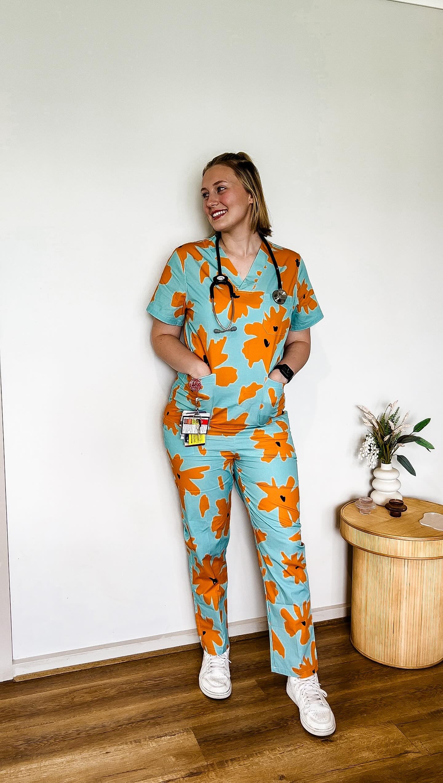 Honeysuckle Print Full Nursing Scrub Set™ for Unisex