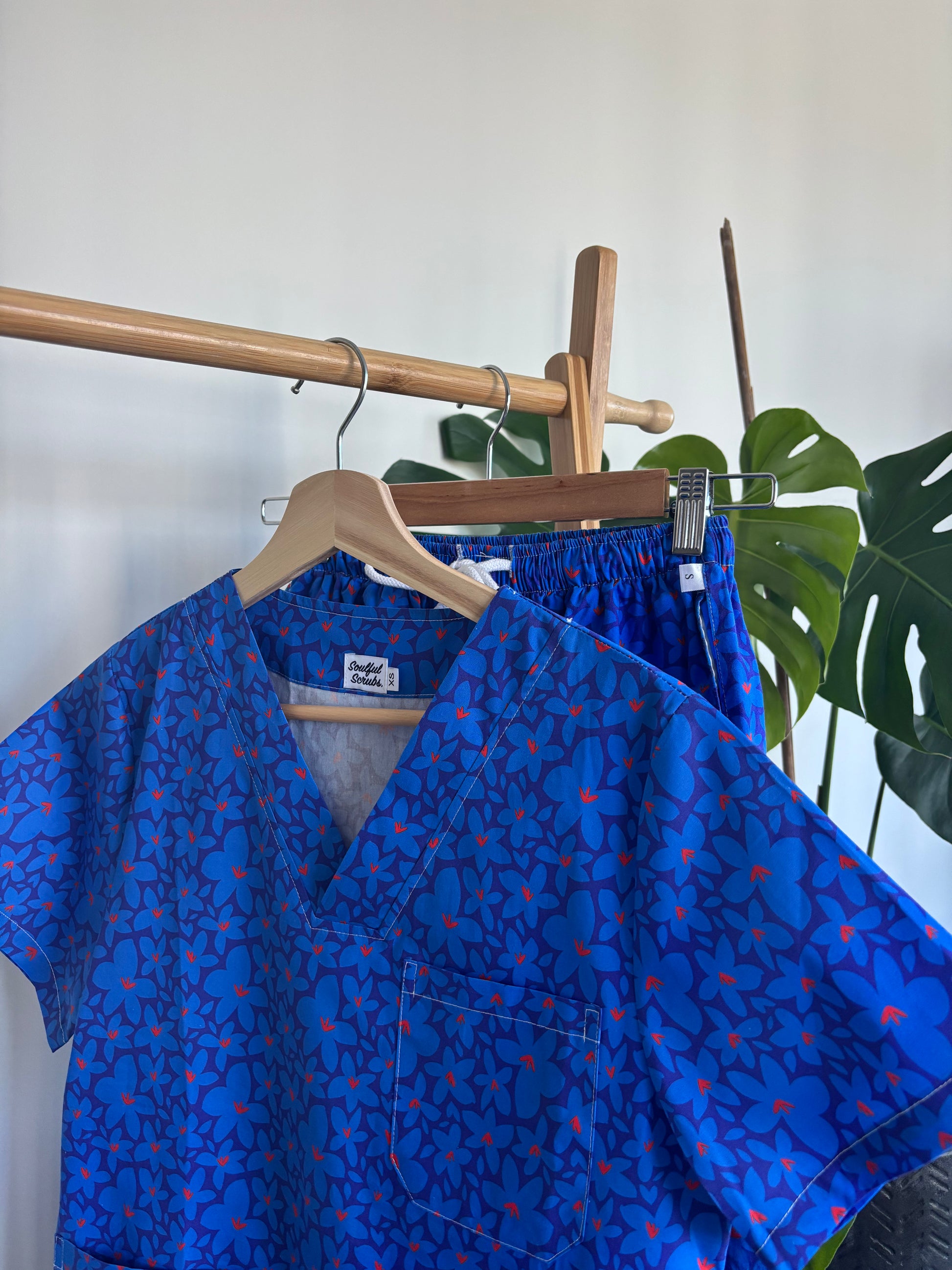 Sister Blue Print™ Scrub Pants | Stylish Medical Uniform Wear