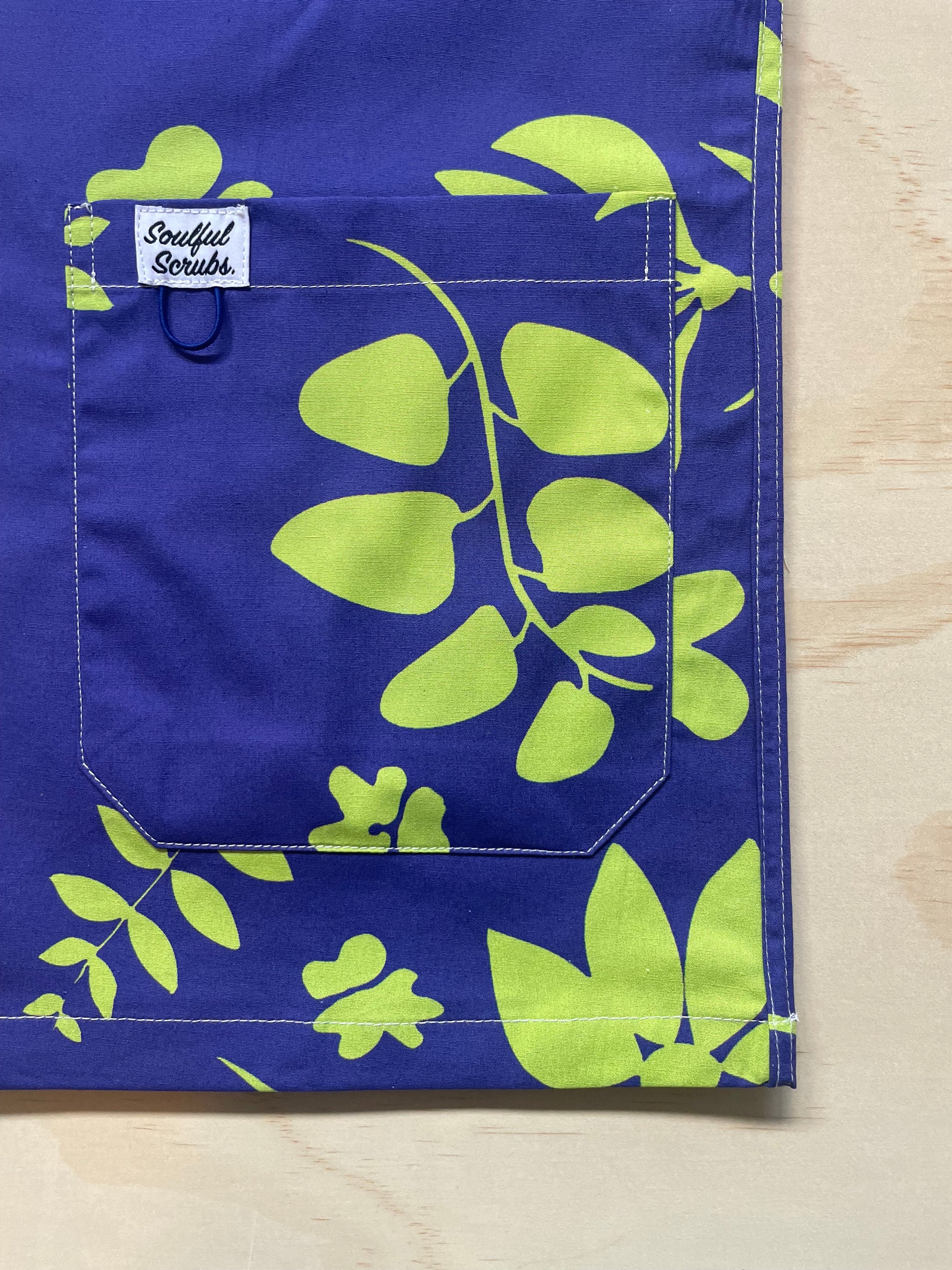 Blue & Lime™ Hawaiian Print™ Nursing Scrub Pants