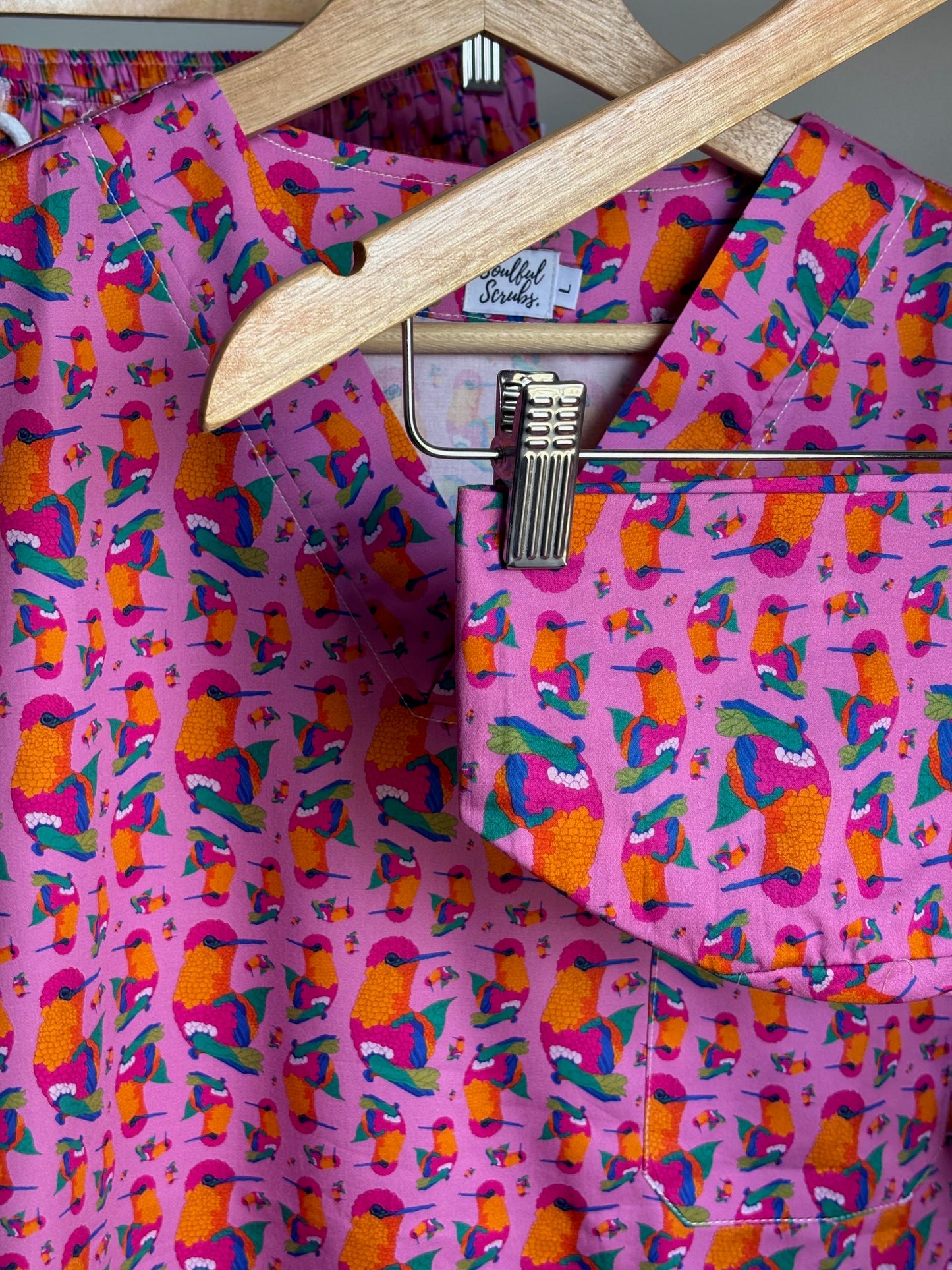 Limited Edition Hummingbird™ Print Nursing Scrub Pants